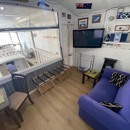 Apartmán On The Water Boat House Whangarei Exteriér fotografie